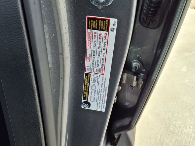 Used 2025 Nissan Pathfinder SL image 33