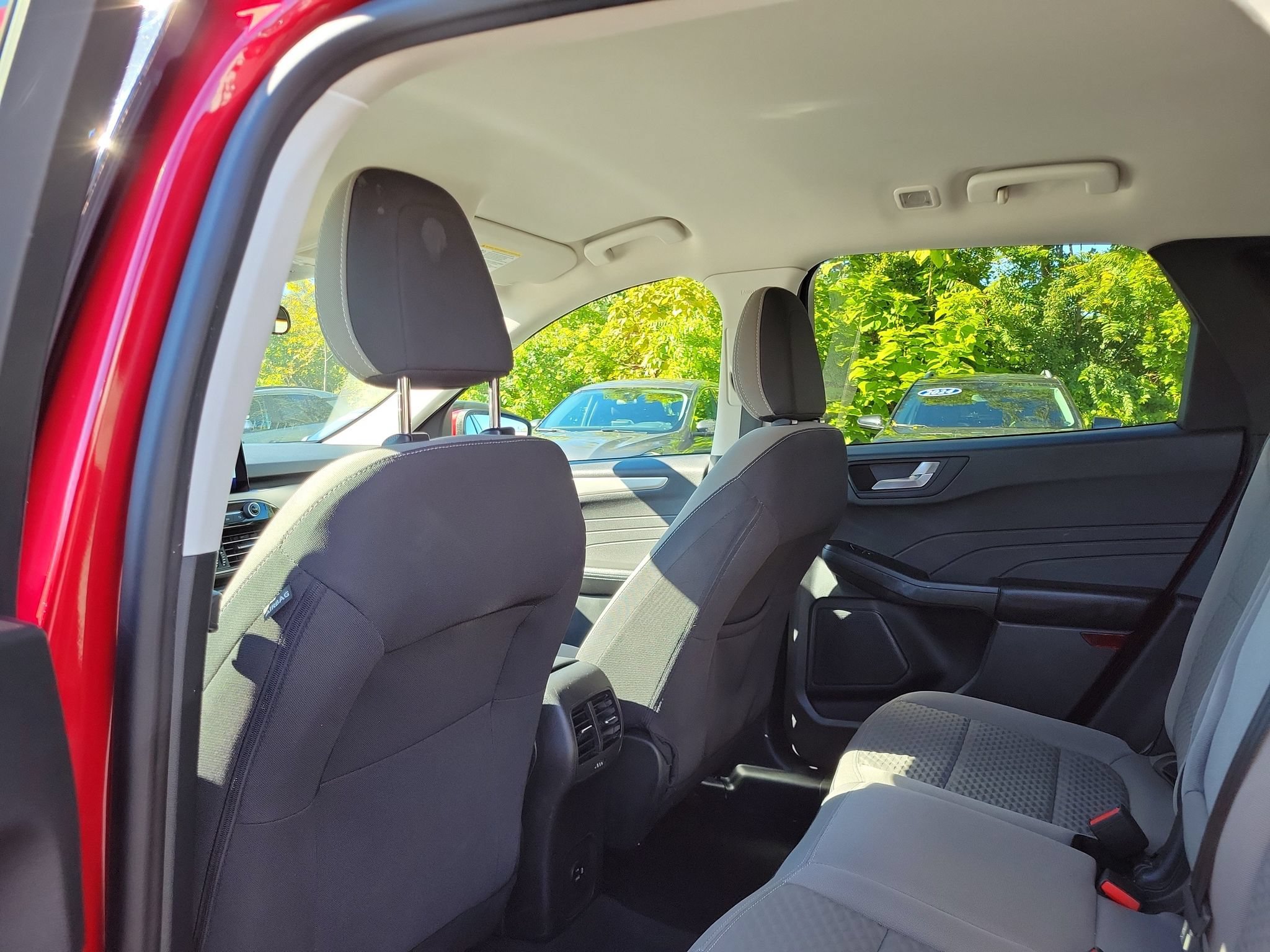 Used 2021 Ford Escape SE w/ Convenience Package AWD/4WD image 23