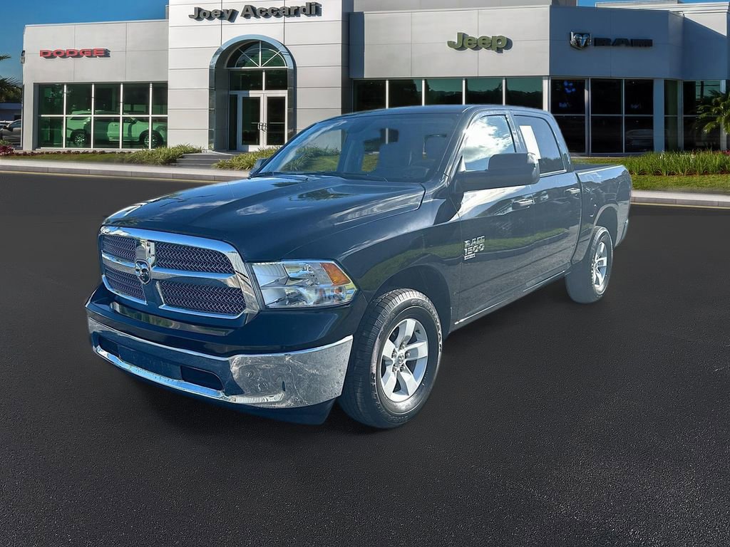 Used 2023 RAM 1500 Classic SLT w/ Trailer & Traction Group image 4