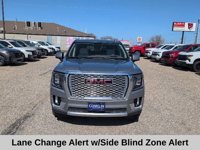 Used 2023 GMC Yukon Denali AWD/4WD image 18