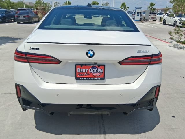 New 2027 BMW 540i xDrive w/ M Sport Package AWD/4WD image 5