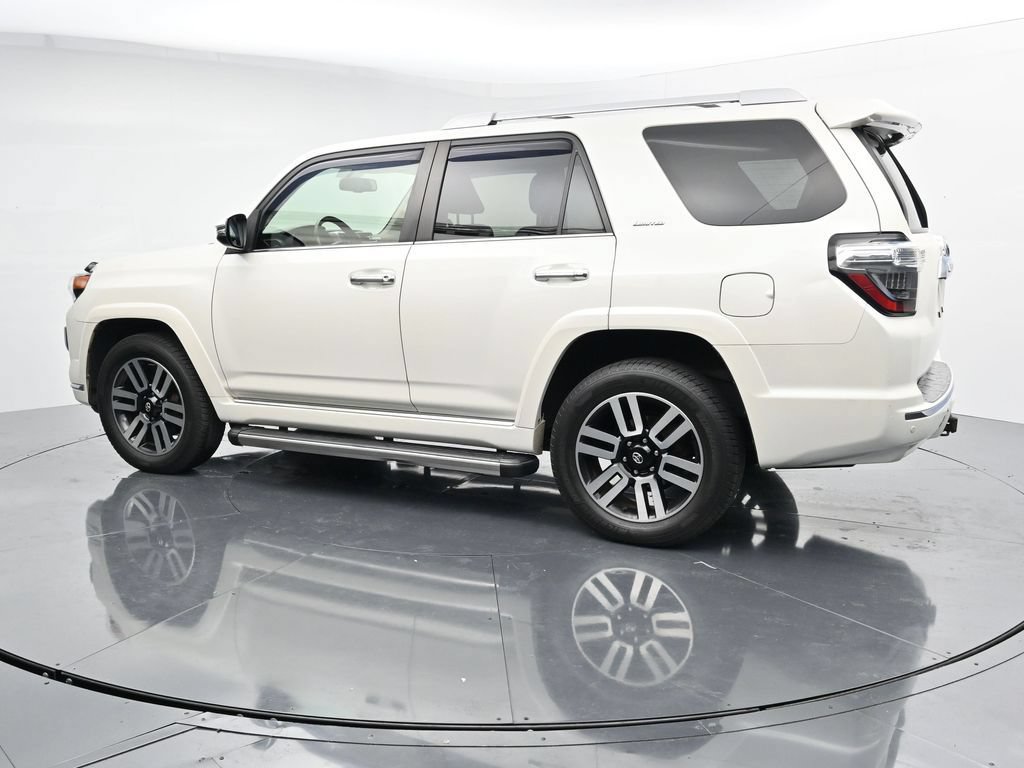 Used 2017 Toyota 4Runner Limited AWD/4WD image 5