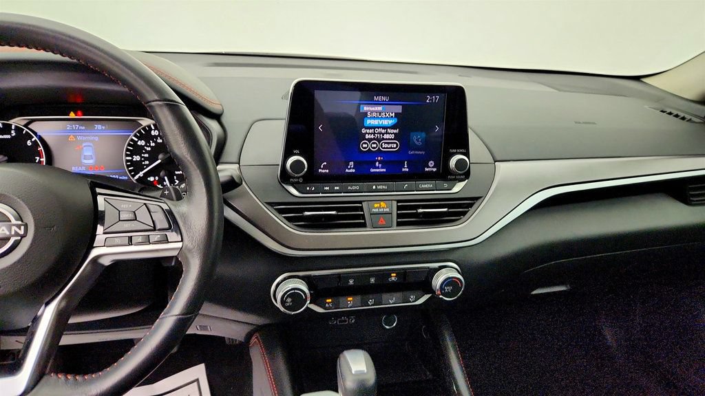 Used 2023 Nissan Altima 2.5 SR AWD/4WD image 16