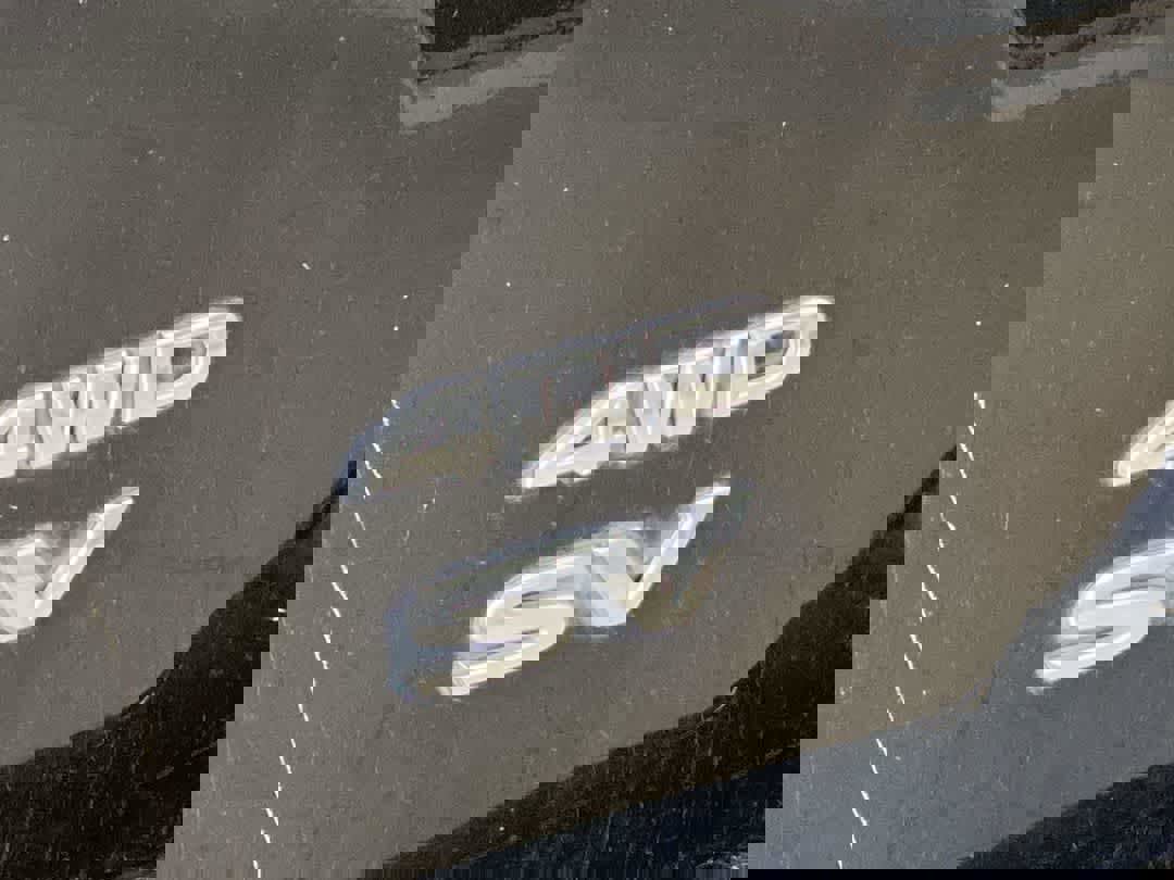 Used 2017 Nissan Pathfinder SV image 12