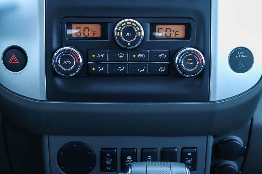 Used 2015 Nissan Frontier SV w/ SV Value Truck Package RWD image 13