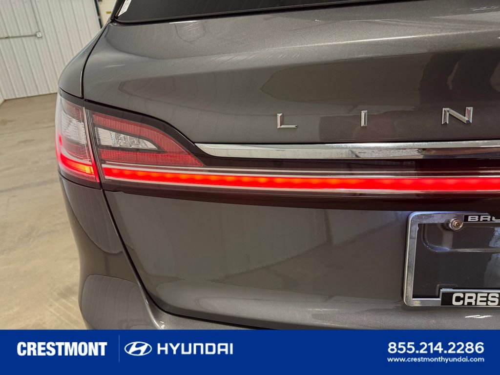 Used 2023 Lincoln Nautilus Reserve AWD/4WD image 20