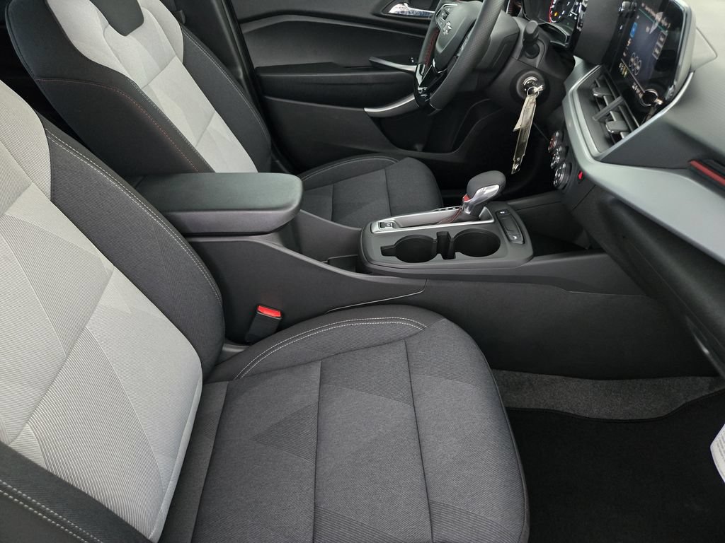New 2026 Chevrolet Trax RS w/ Driver Confidence Package FWD image 16