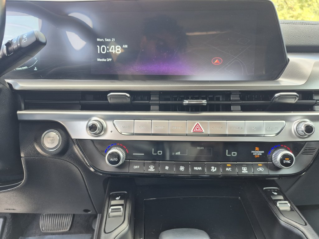 Used 2025 Kia Telluride S AWD/4WD image 9