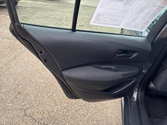 Used 2025 Toyota Corolla LE FWD image 18
