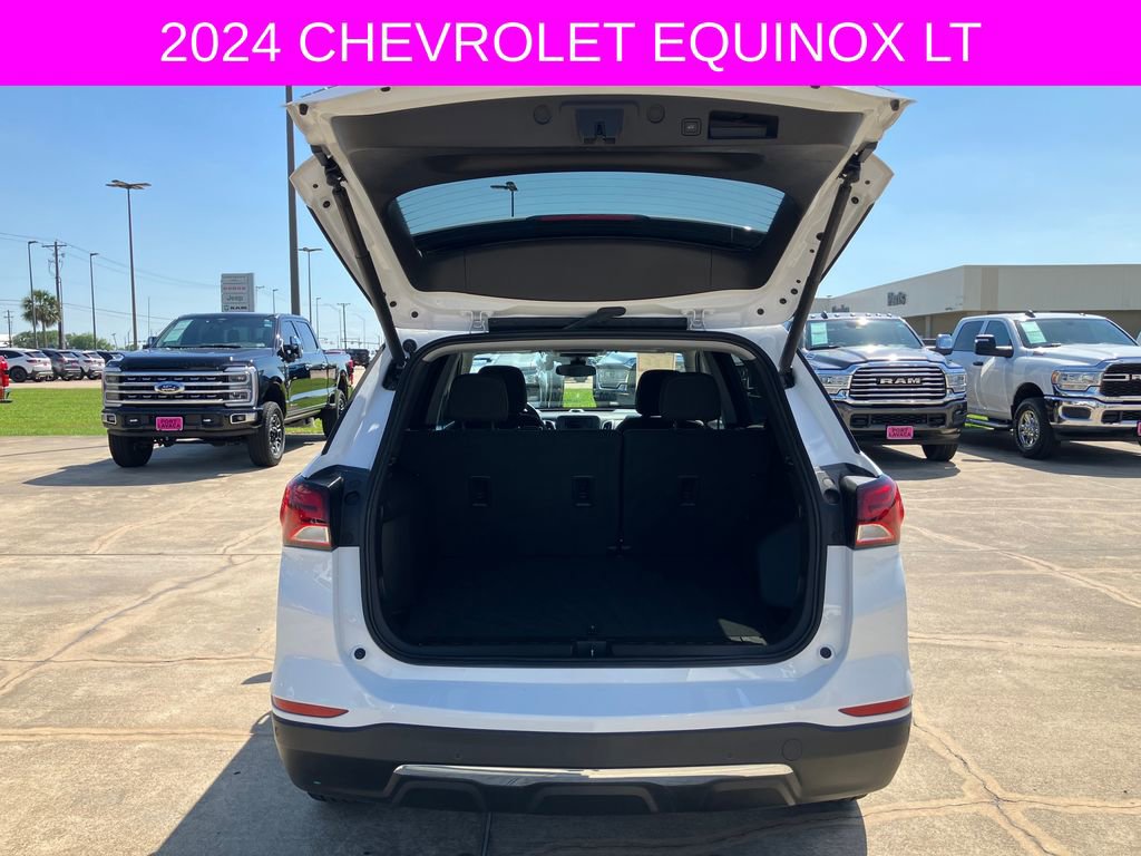 Used 2024 Chevrolet Equinox LT AWD/4WD image 18