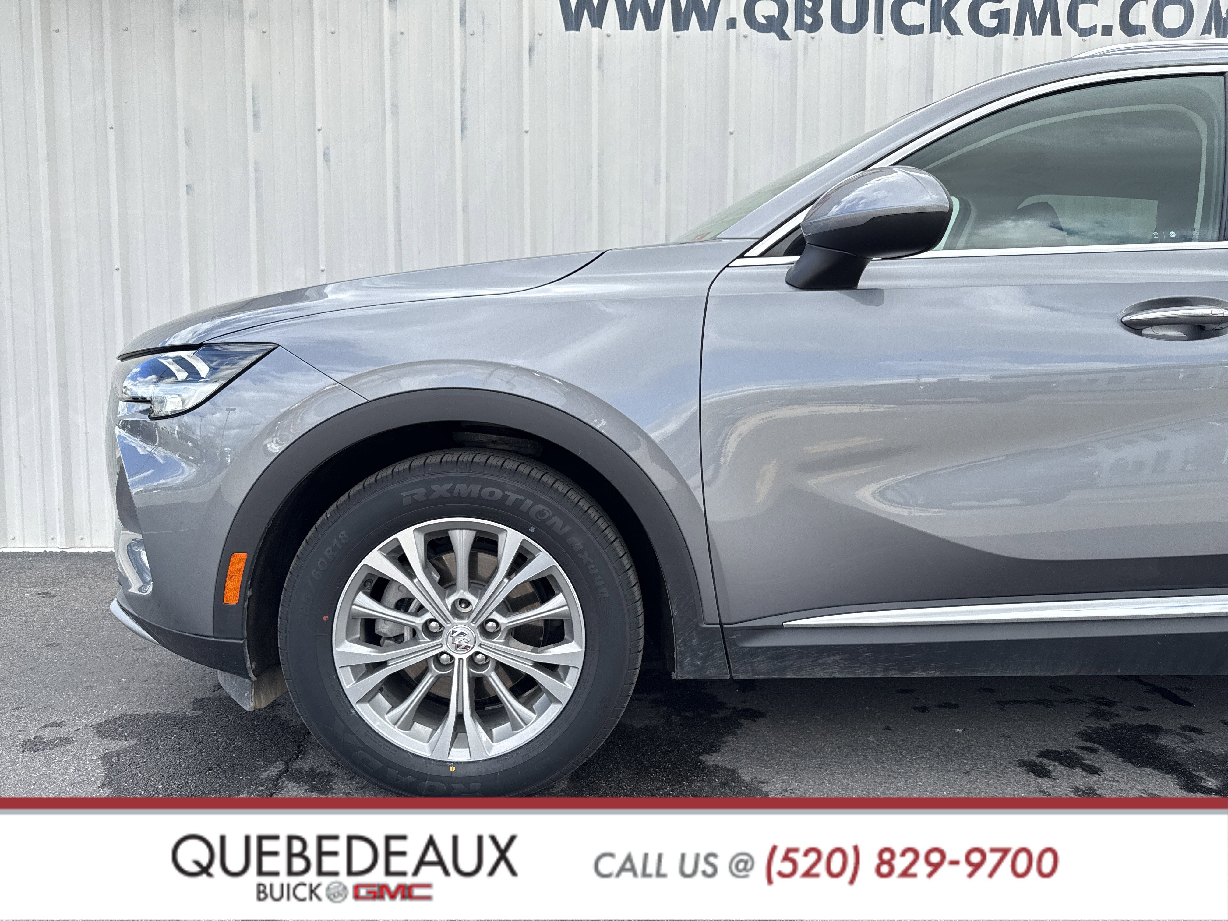 Used 2022 Buick Envision Preferred image 3
