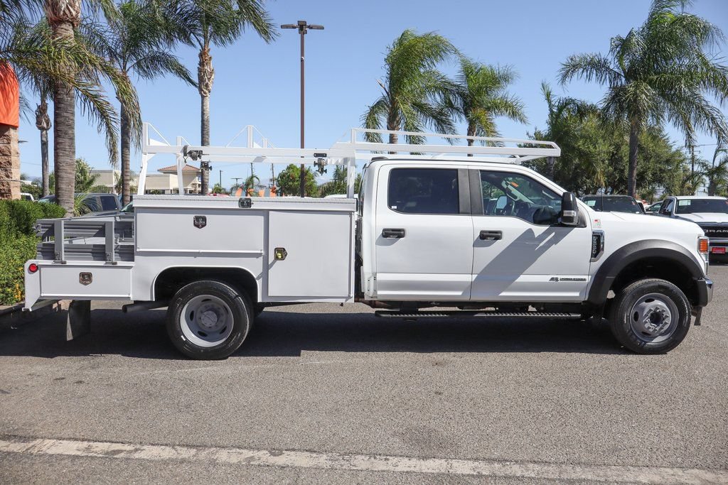 Used 2022 Ford F550 2WD Crew Cab Super Duty w/ Power Equipment Group image 11
