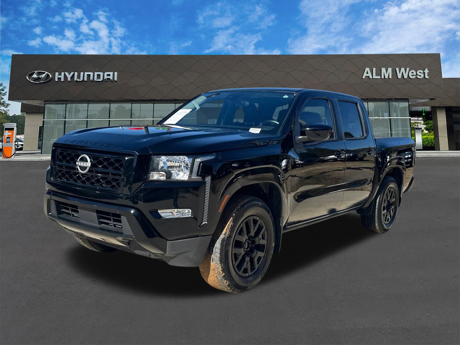 Used 2024 Nissan Frontier SV w/ SV Convenience Package image 1