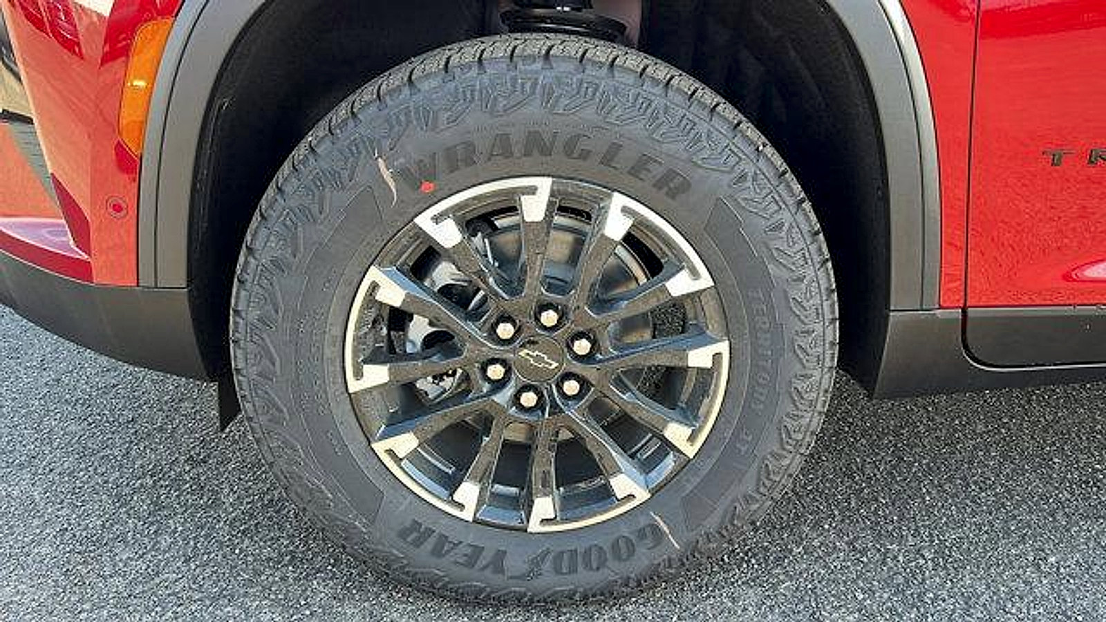 New 2026 Chevrolet Traverse Z71 w/ Enhanced Driving Package image 10