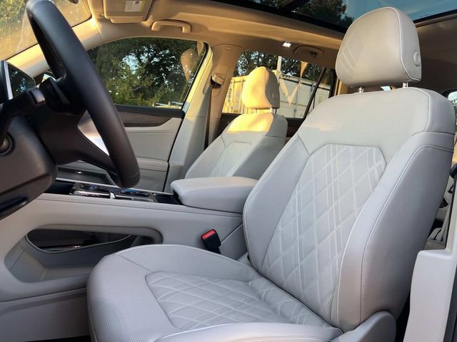 New 2026 Volkswagen Atlas SEL Premium R-Line image 11