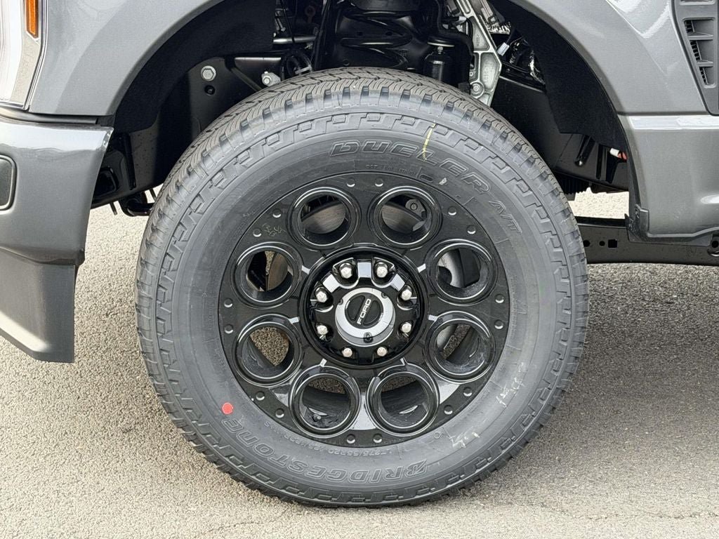 New 2026 Ford F350 Lariat w/ Black Appearance Package AWD/4WD image 7