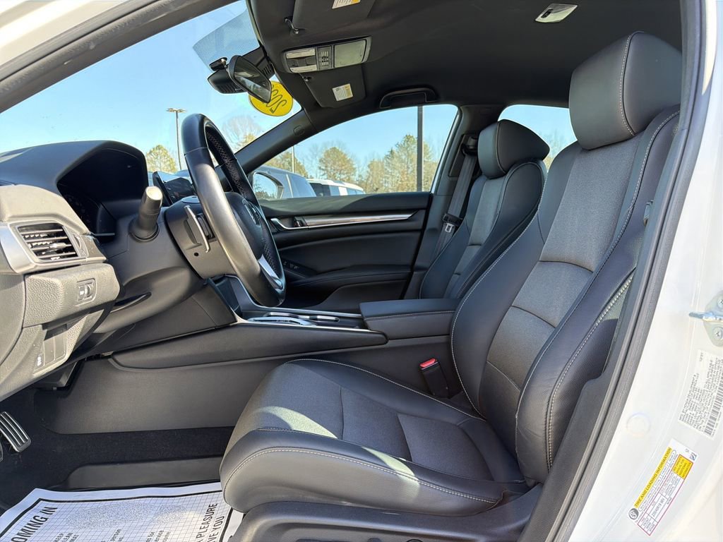 Used 2022 Honda Accord Sport image 11