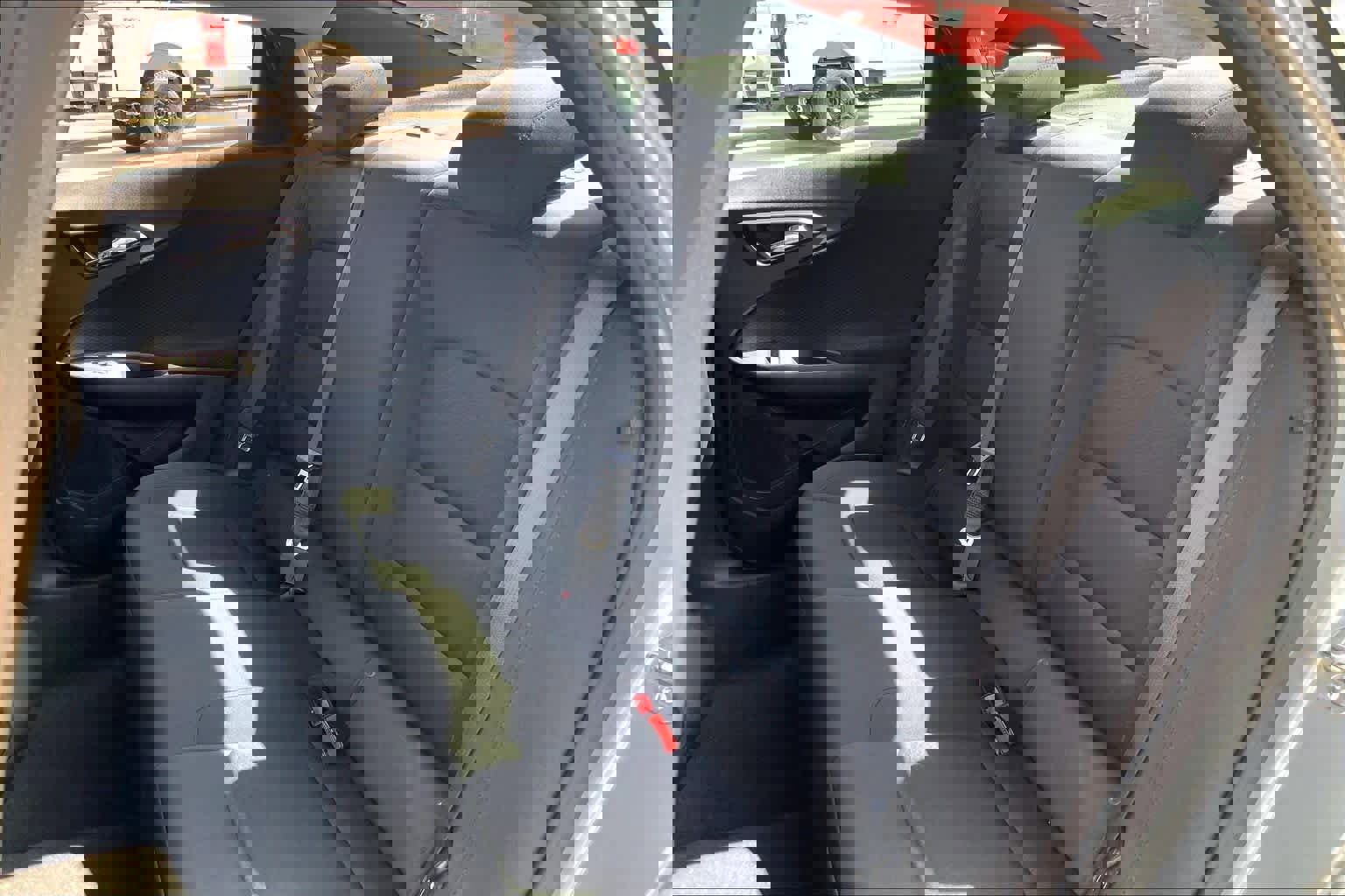 Used 2025 Chevrolet Malibu LS FWD image 21