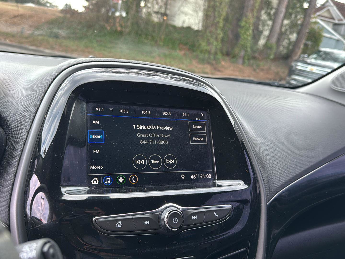 Used 2019 Chevrolet Spark LT image 21