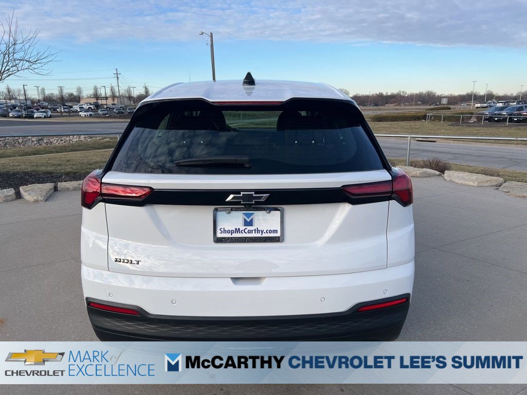 New 2027 Chevrolet Bolt LT w/ Comfort Package FWD image 7