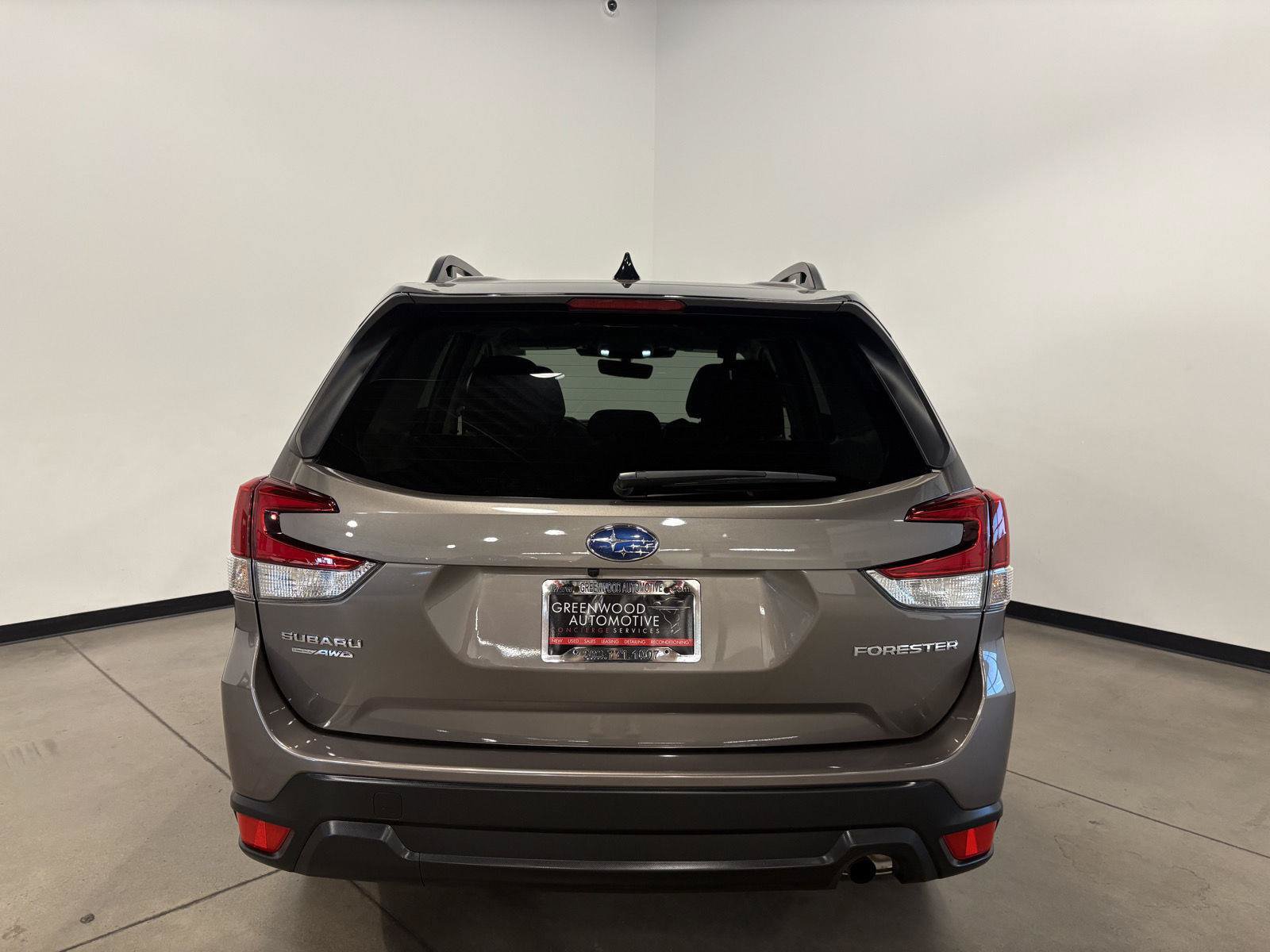 Used 2024 Subaru Forester Premium AWD/4WD image 4