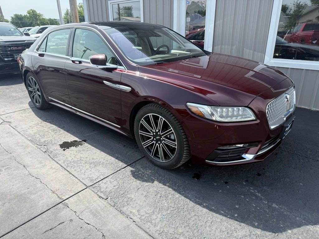 Used 2019 Lincoln Continental Reserve FWD image 1