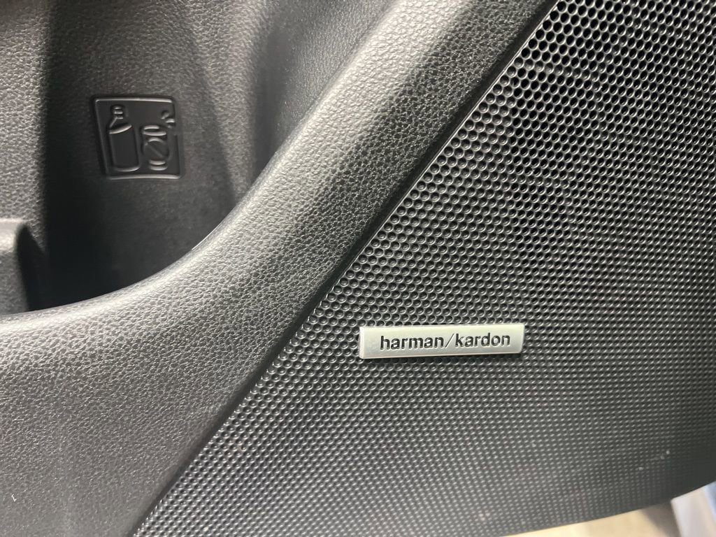 Certified 2025 Subaru Crosstrek 2.5i Limited AWD/4WD image 15