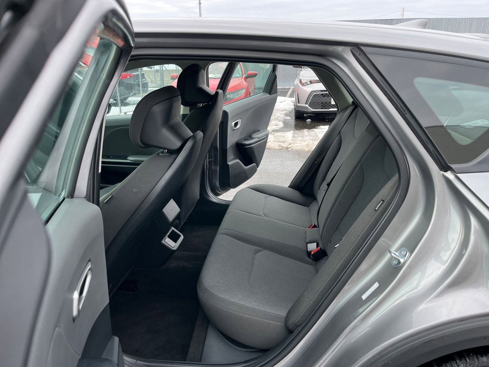Used 2025 Kia K4 FWD image 25