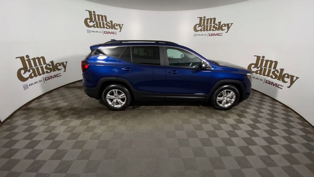 Certified 2023 GMC Terrain SLE w/ Driver Convenience Package image 9