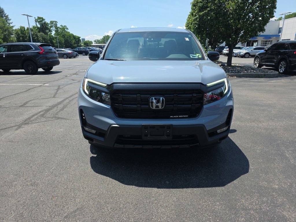 Certified 2025 Honda Ridgeline Black Edition image 2