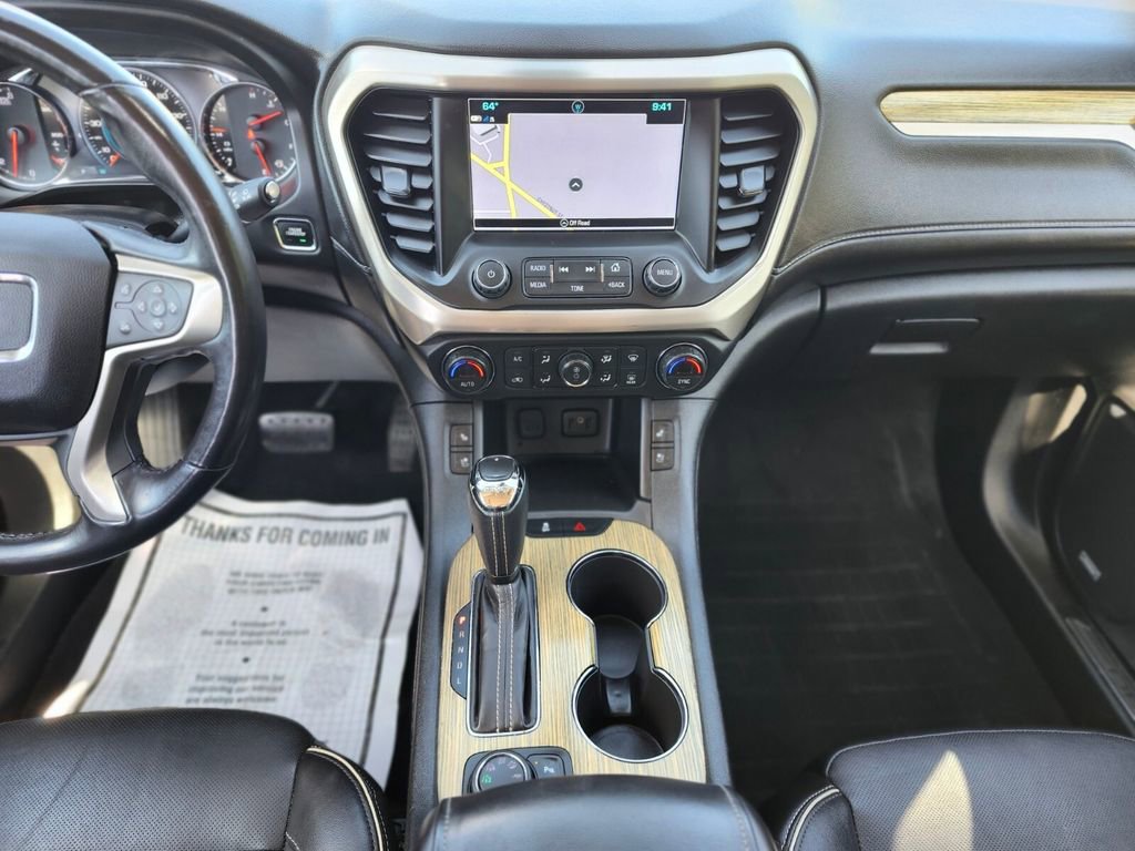 Used 2019 GMC Acadia Denali w/ Technology Package AWD/4WD image 14