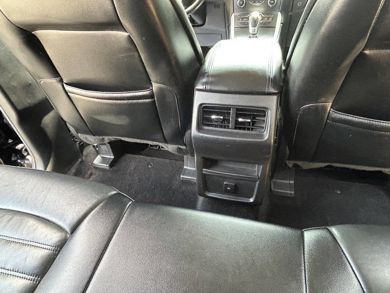 Used 2017 Ford Edge SEL w/ Equipment Group 201A image 22