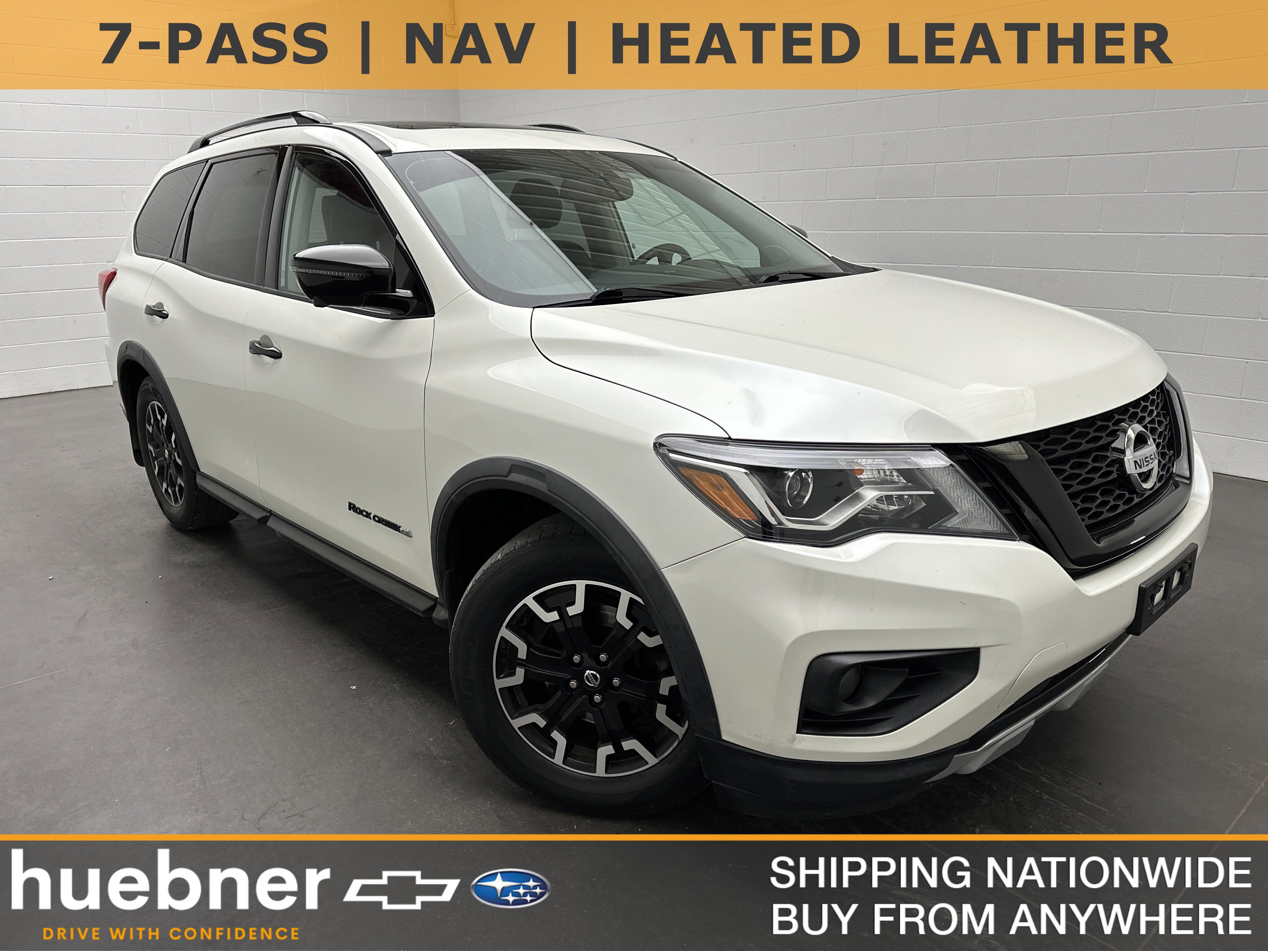 Used 2020 Nissan Pathfinder SL image 1