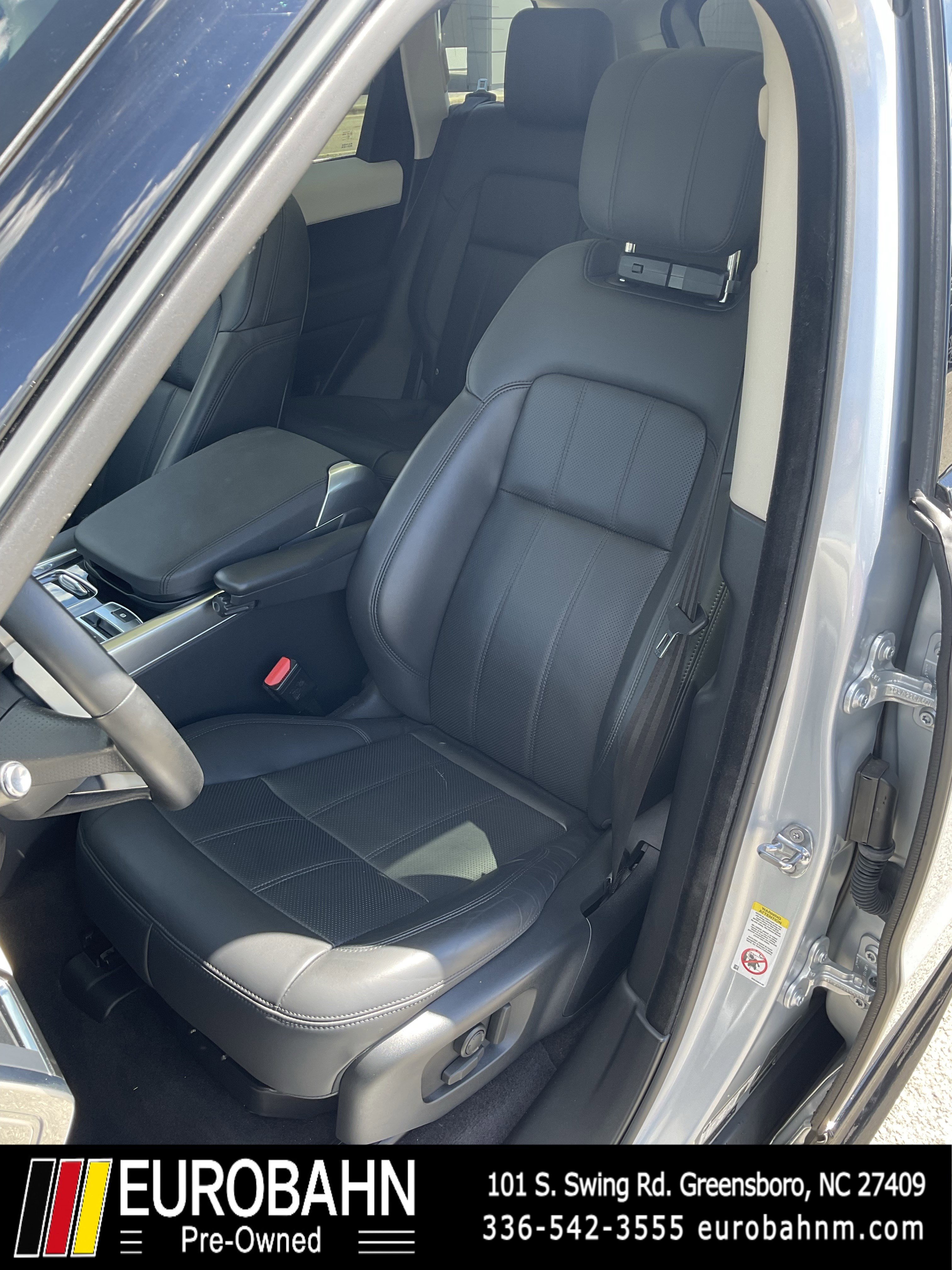 Used 2022 Land Rover Range Rover Sport HSE Silver Edition image 6