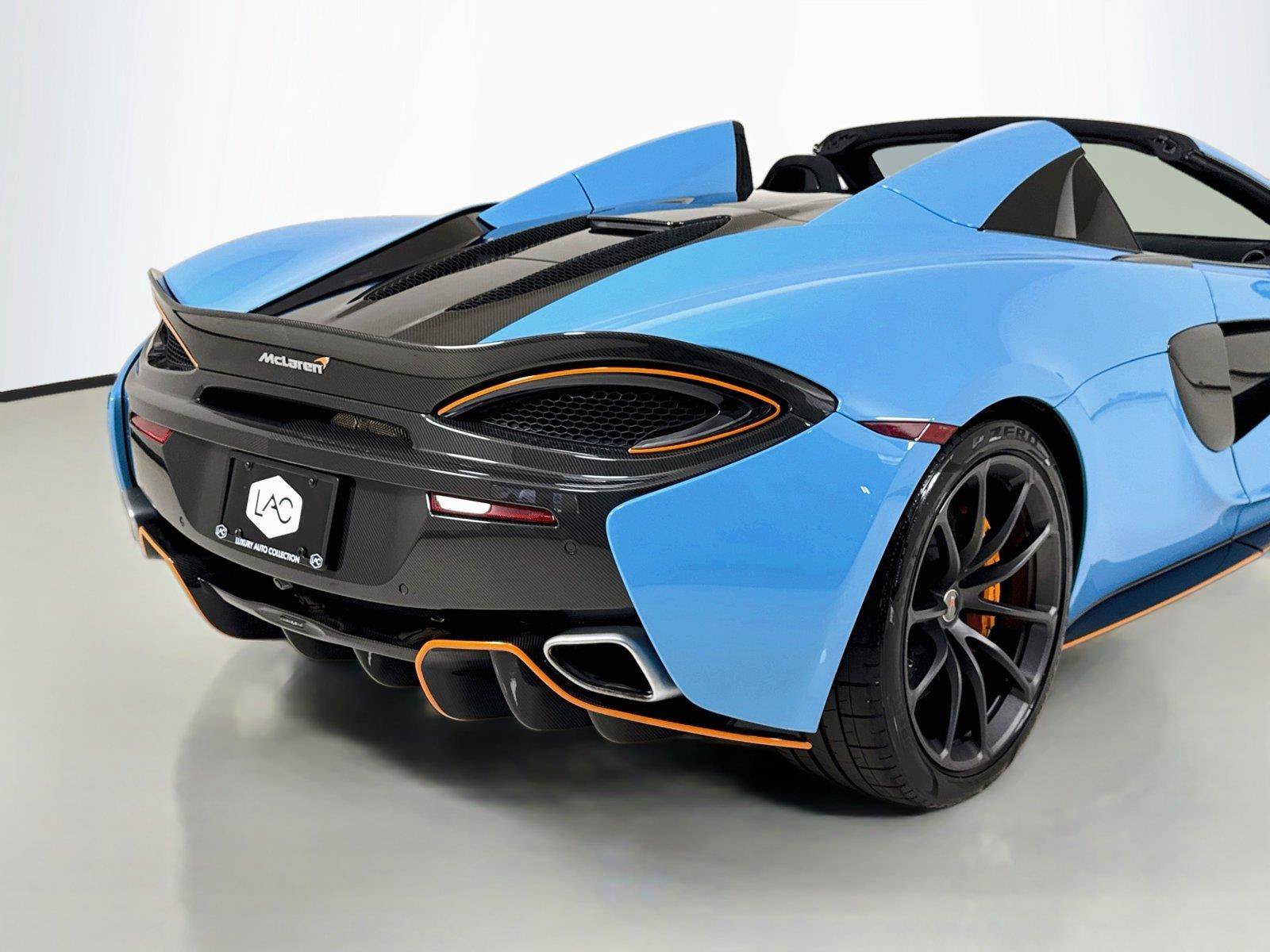 Used 2018 McLaren 570S Spider RWD image 34
