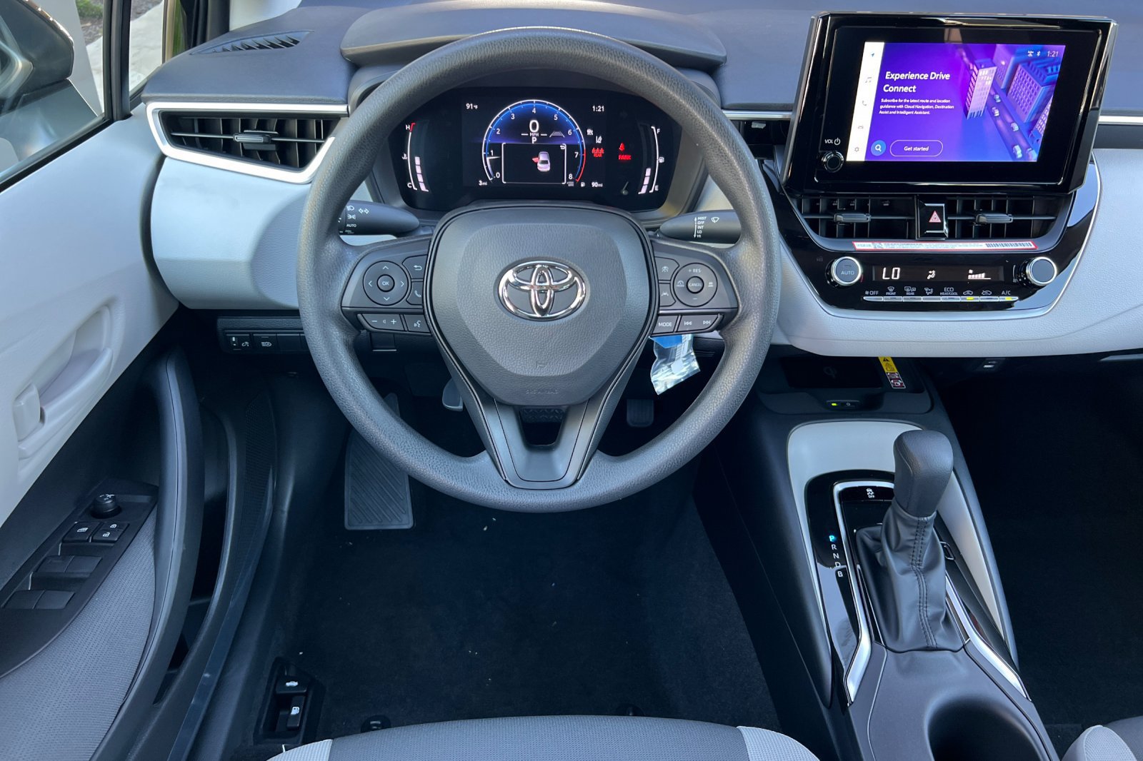 New 2027 Toyota Corolla LE w/ LE Premium Package FWD image 14