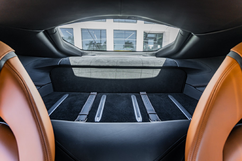 Used 2019 Ferrari 812 Superfast RWD image 32