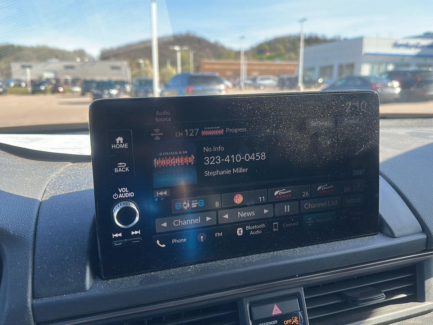 Used 2023 Honda Pilot TrailSport image 19