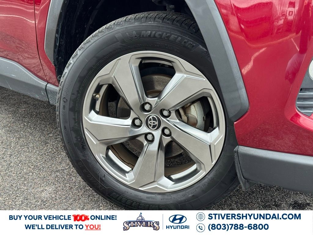 Used 2019 Toyota RAV4 Limited image 7