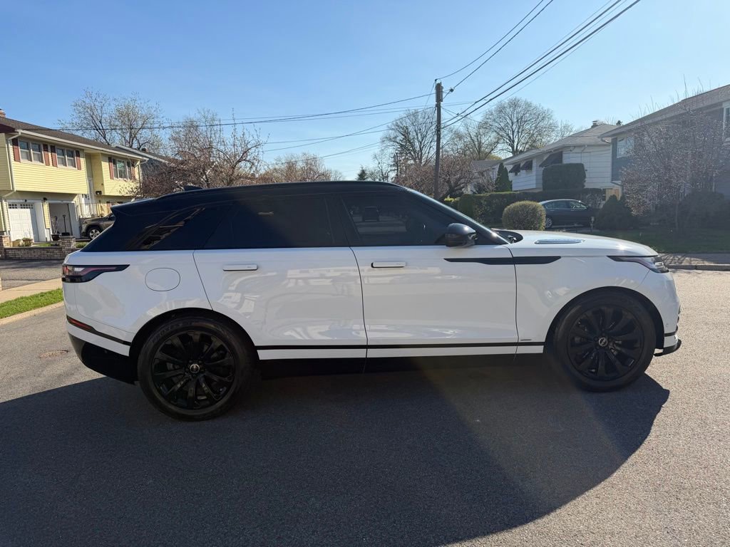 Used 2018 Land Rover Range Rover Velar R-Dynamic SE AWD/4WD image 8