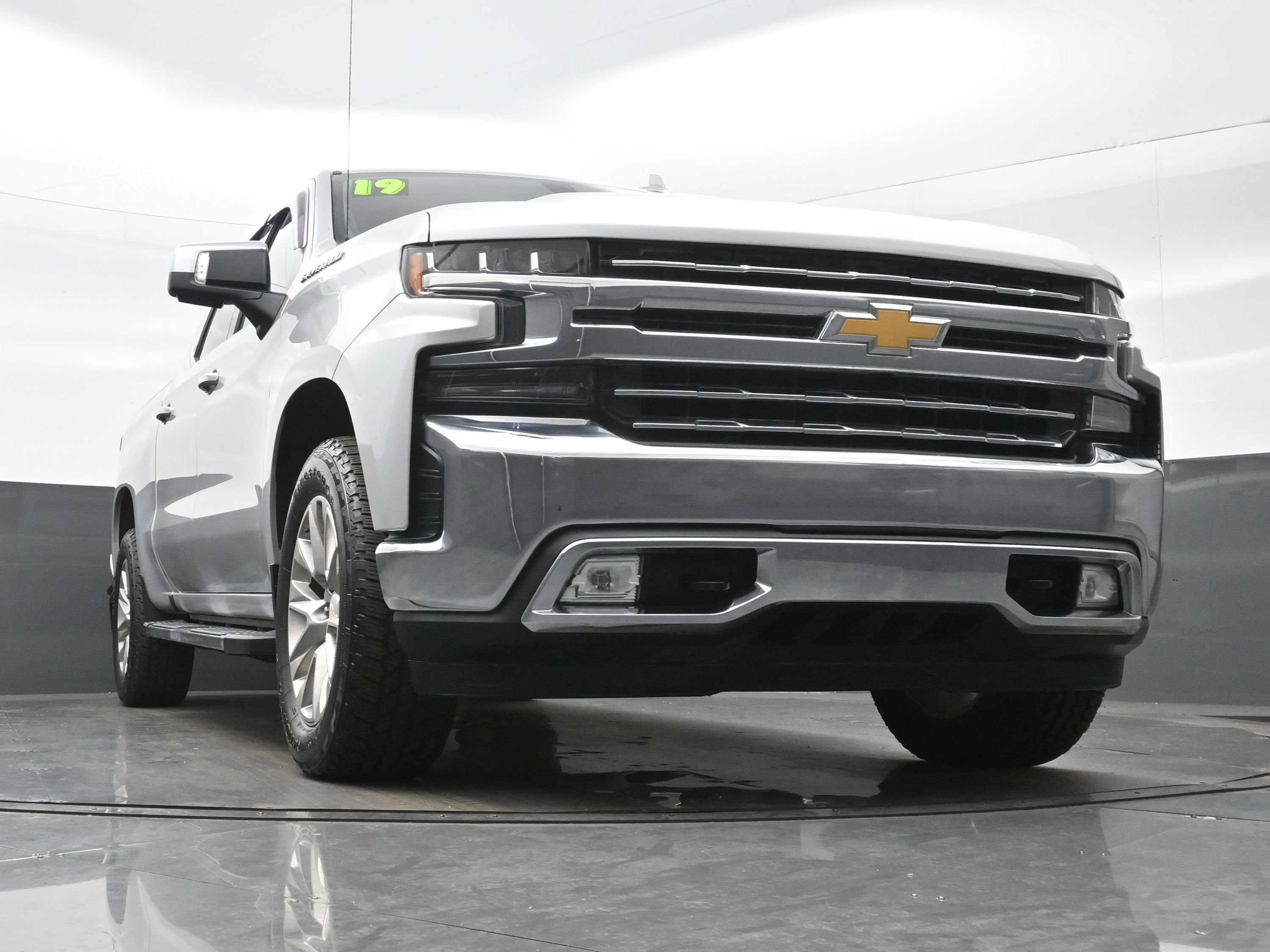 Used 2019 Chevrolet Silverado 1500 LTZ w/ Max Trailering Package AWD/4WD image 29