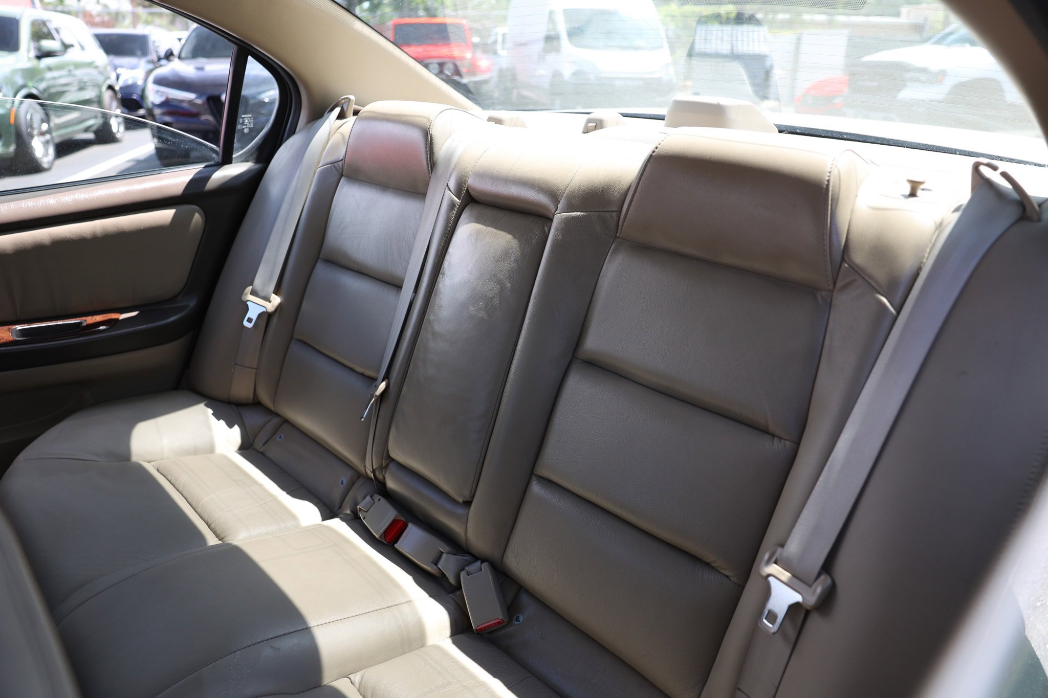 Used 2002 Nissan Maxima GLE FWD image 12
