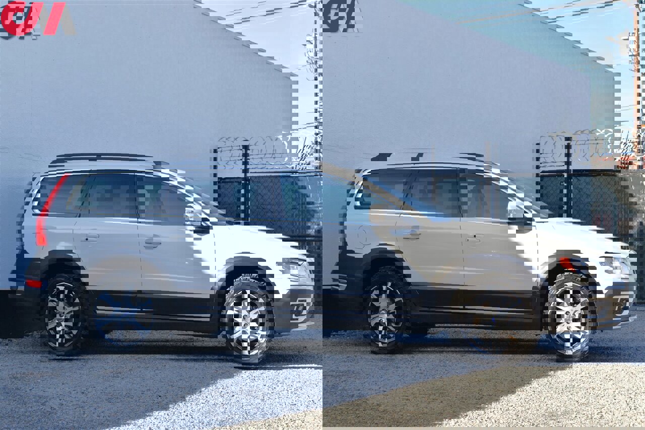 Used 2013 Volvo XC70 T6 image 6