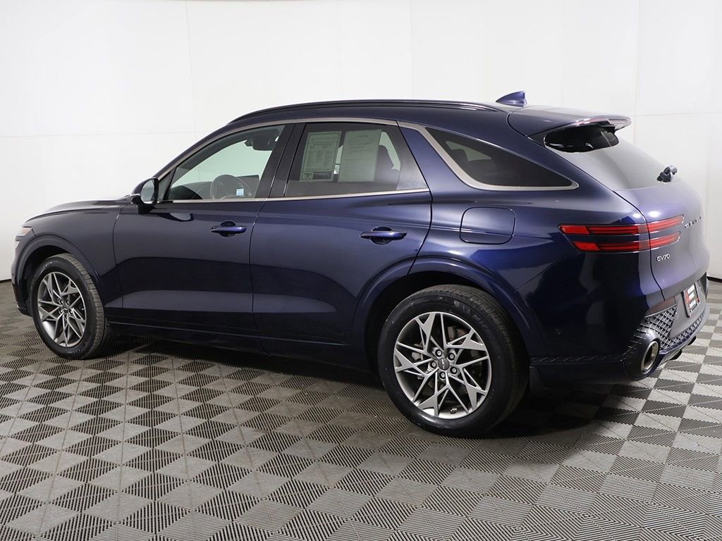 Used 2022 Genesis GV70 3.5T Sport w/ Sport Advanced Package image 16