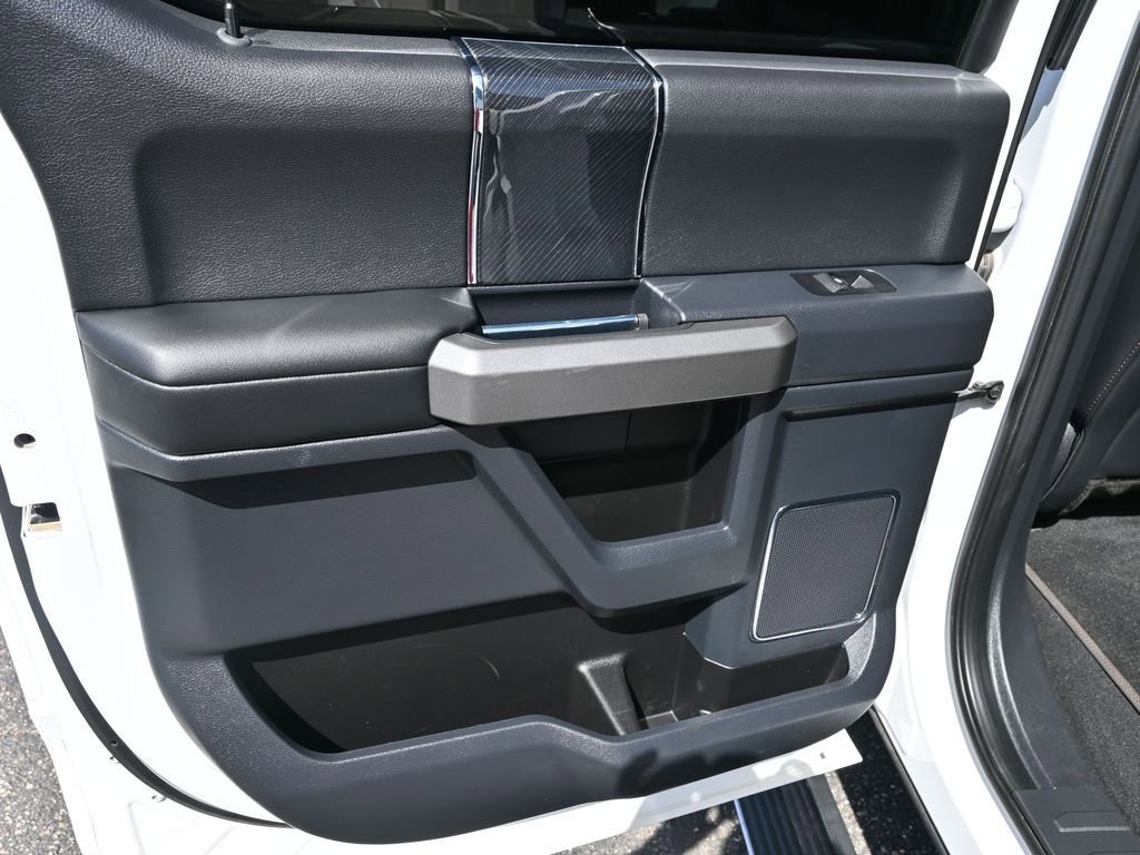 Used 2022 Ford F450 Platinum w/ FX4 Off-Road Package image 29