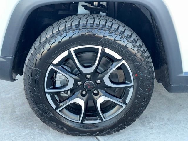 New 2026 Jeep Compass Trailhawk image 7