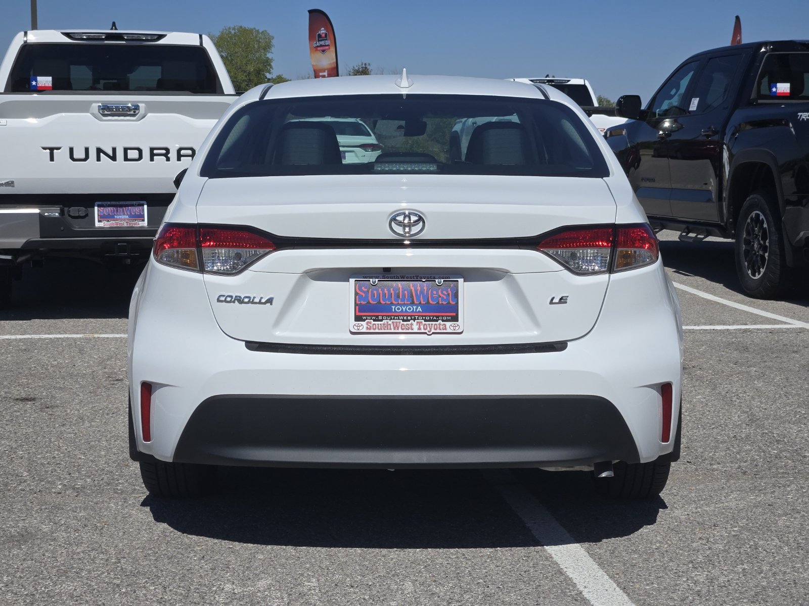 New 2027 Toyota Corolla LE FWD image 8