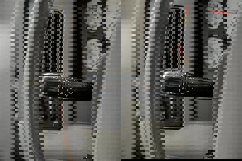 Used 2003 Dodge Ram 2500 Truck SLT image 24