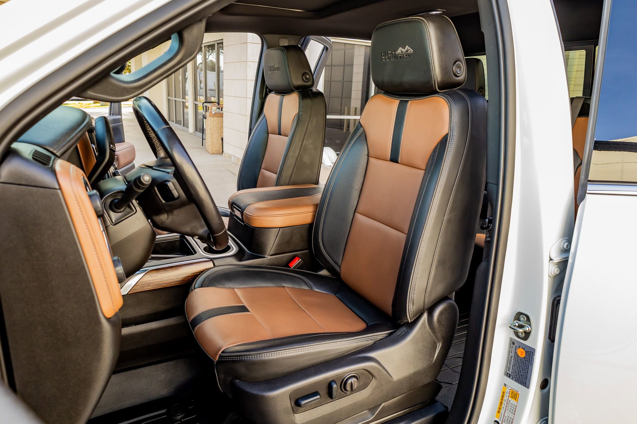 Used 2023 Chevrolet Silverado 3500 High Country w/ Technology Package image 29