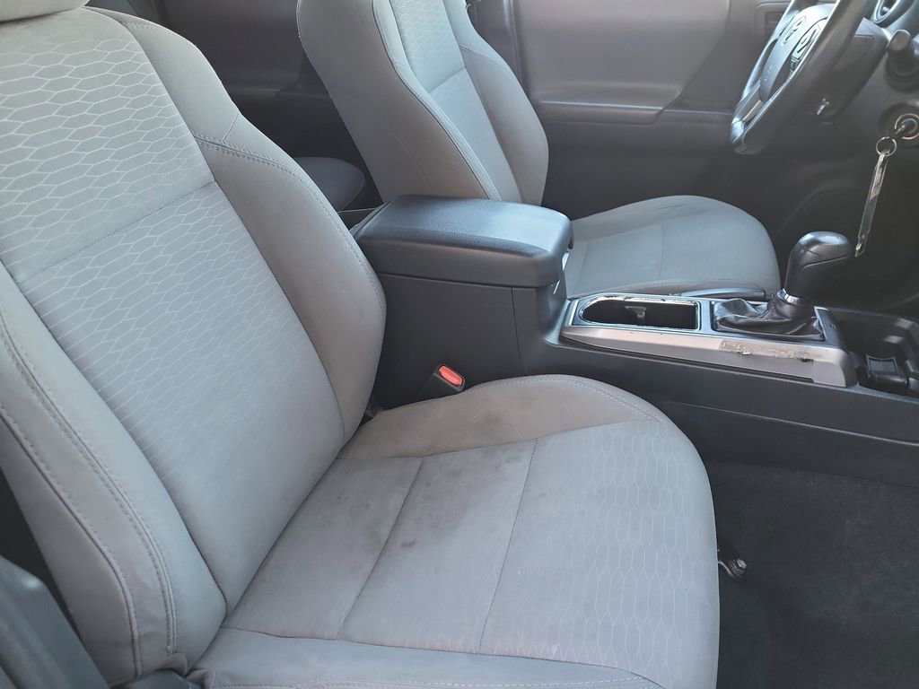 Used 2019 Toyota Tacoma SR5 image 19